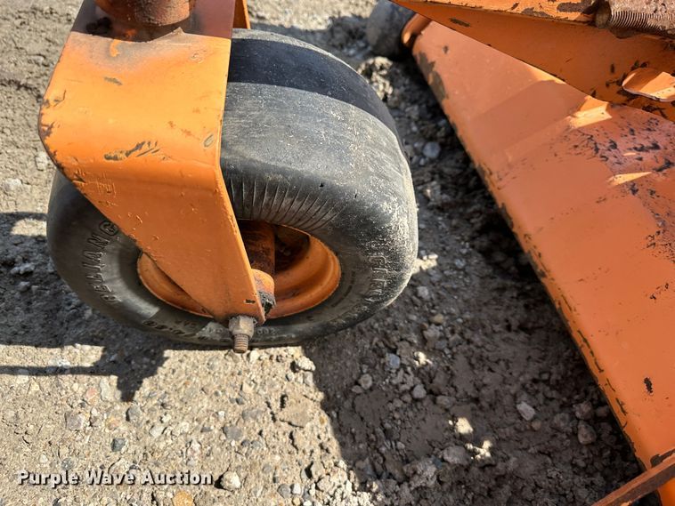 image for item LN9169 (4) Scag ZTR lawn mowers