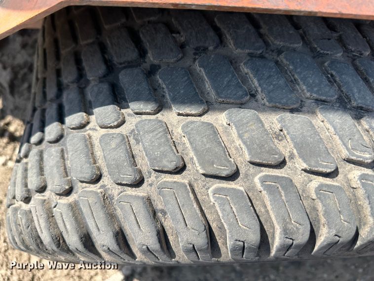 image for item LN9169 (4) Scag ZTR lawn mowers