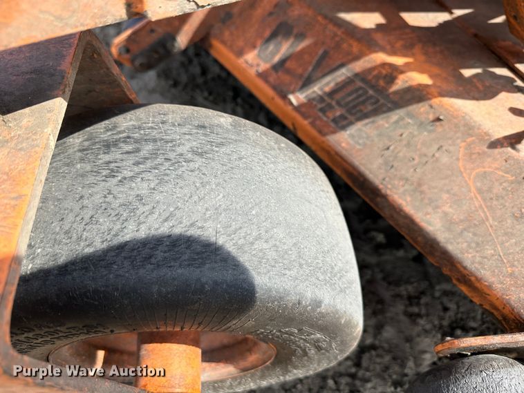 image for item LN9169 (4) Scag ZTR lawn mowers