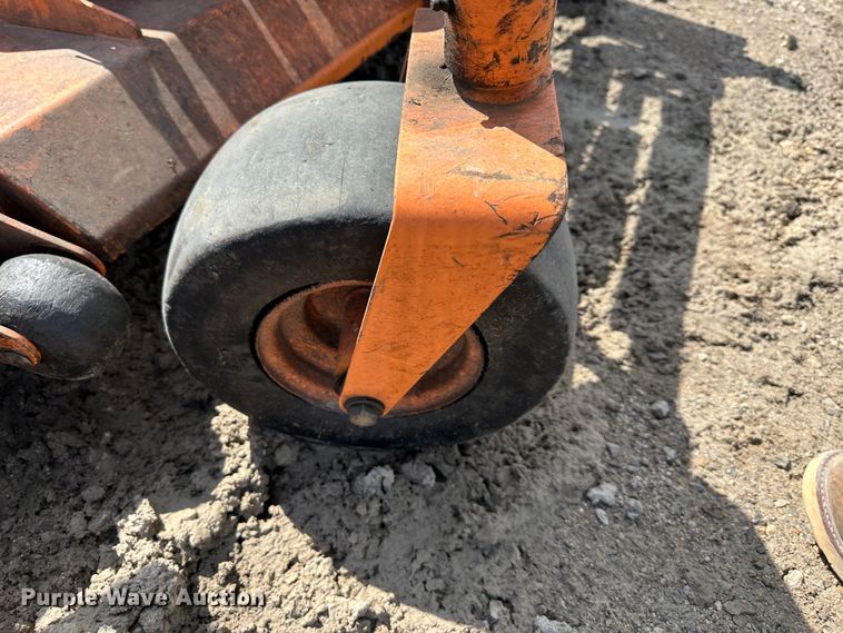 image for item LN9169 (4) Scag ZTR lawn mowers