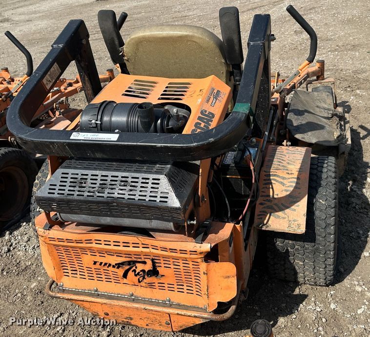 image for item LN9169 (4) Scag ZTR lawn mowers