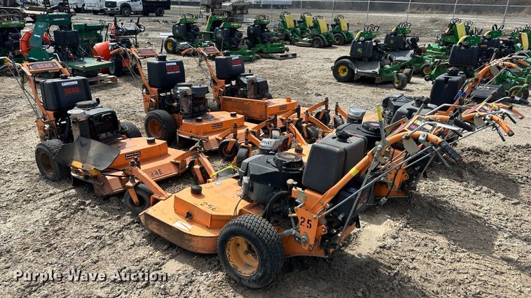 image for item LN9170 (6) Scag Advantage 36 ZTR lawn mowers