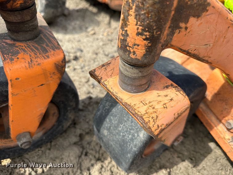 image for item LN9170 (6) Scag Advantage 36 ZTR lawn mowers