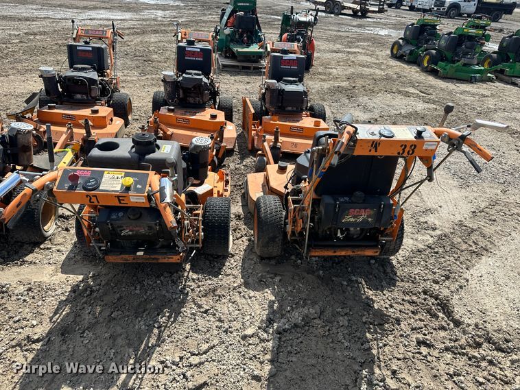 image for item LN9170 (6) Scag Advantage 36 ZTR lawn mowers