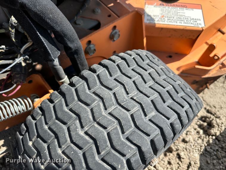 image for item LN9170 (6) Scag Advantage 36 ZTR lawn mowers