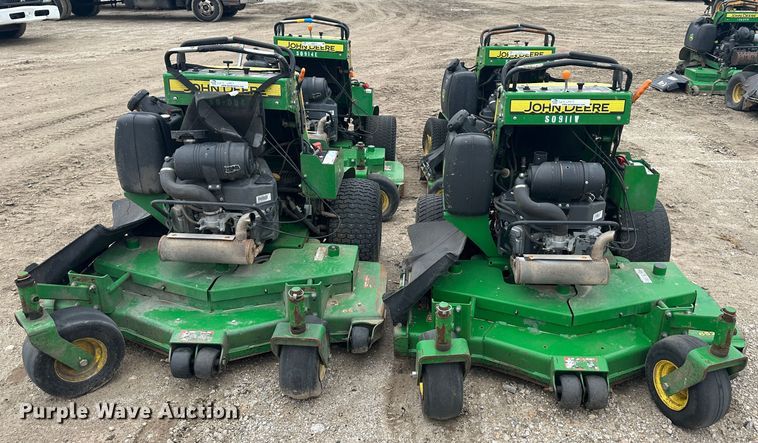 image for item LN9171 (4) John Deere 652E ZTR lawn mowers