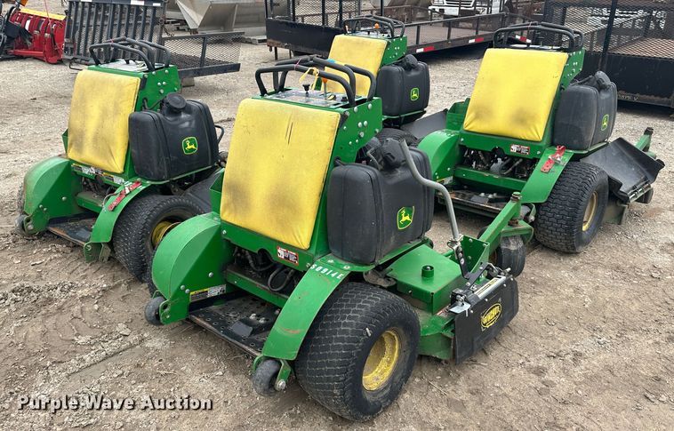 image for item LN9171 (4) John Deere 652E ZTR lawn mowers