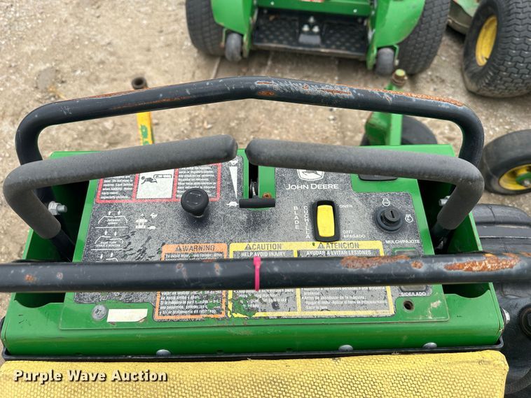image for item LN9171 (4) John Deere 652E ZTR lawn mowers