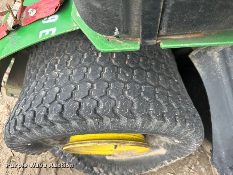 image for item LN9171 (4) John Deere 652E ZTR lawn mowers