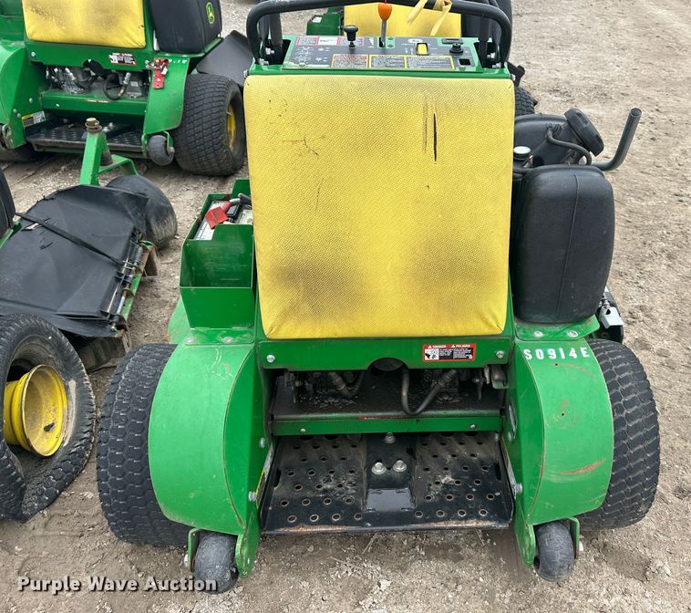 image for item LN9171 (4) John Deere 652E ZTR lawn mowers