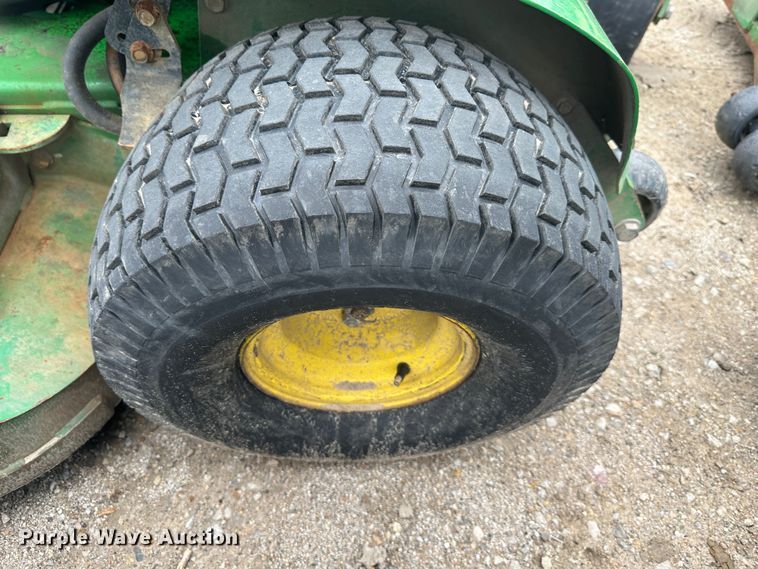 image for item LN9171 (4) John Deere 652E ZTR lawn mowers