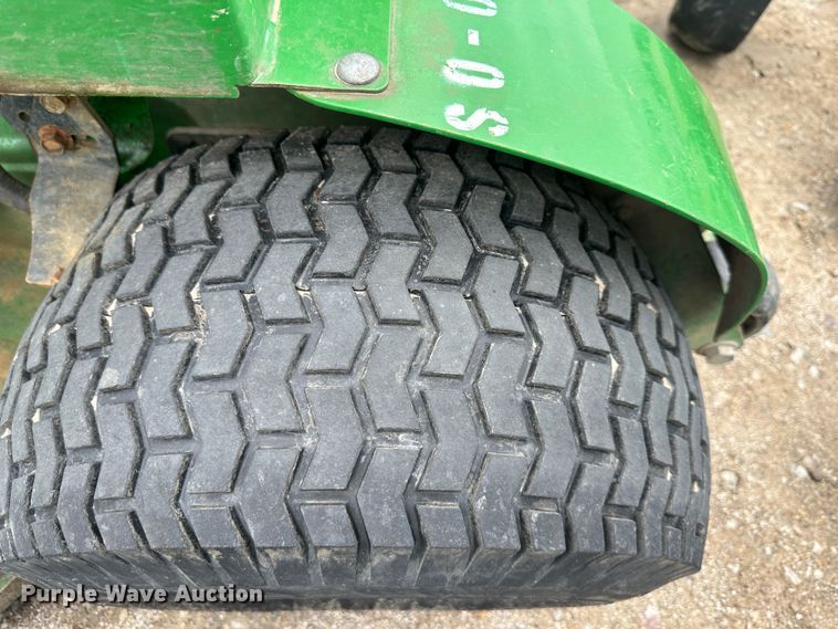 image for item LN9171 (4) John Deere 652E ZTR lawn mowers