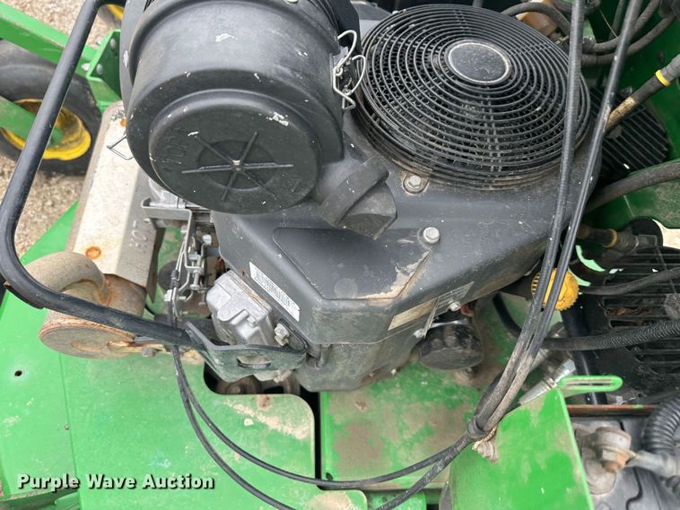 image for item LN9171 (4) John Deere 652E ZTR lawn mowers