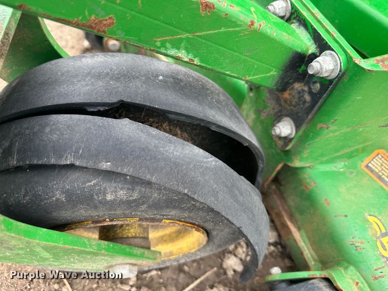 image for item LN9172 (4) John Deere ZTR lawn mowers