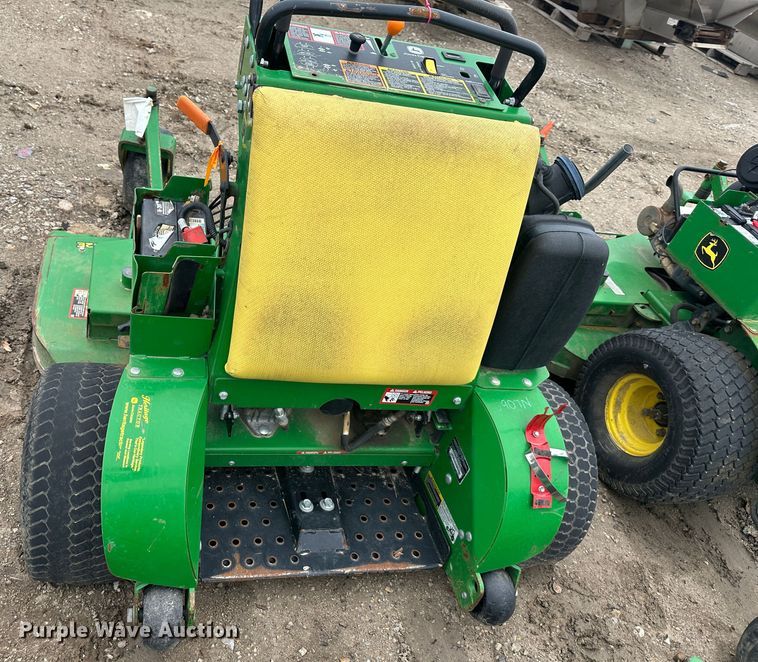 image for item LN9172 (4) John Deere ZTR lawn mowers