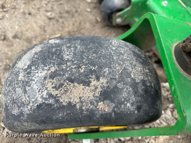 image for item LN9172 (4) John Deere ZTR lawn mowers