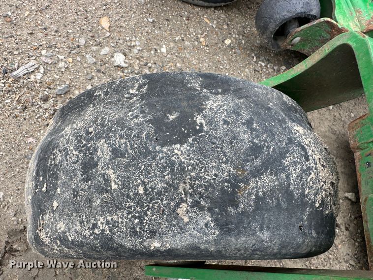 image for item LN9172 (4) John Deere ZTR lawn mowers