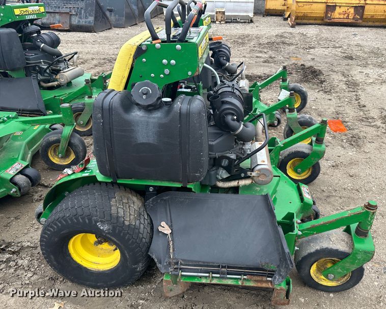 image for item LN9172 (4) John Deere ZTR lawn mowers