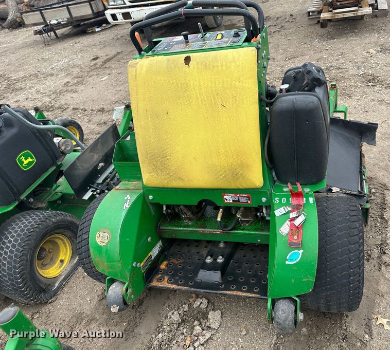 image for item LN9172 (4) John Deere ZTR lawn mowers
