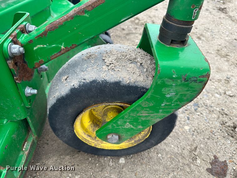 image for item LN9172 (4) John Deere ZTR lawn mowers
