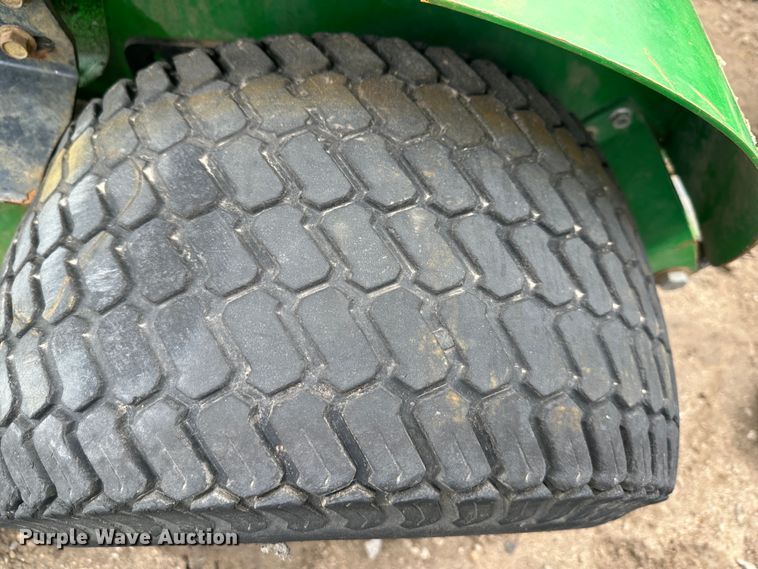 image for item LN9172 (4) John Deere ZTR lawn mowers