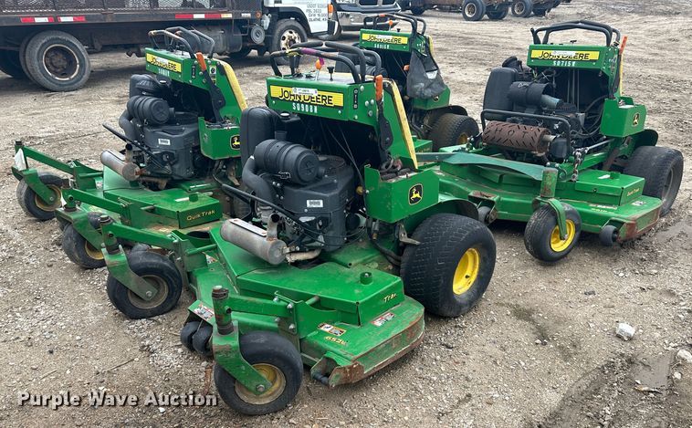 image for item LN9176 (4) John Deere ZTR lawn mowers