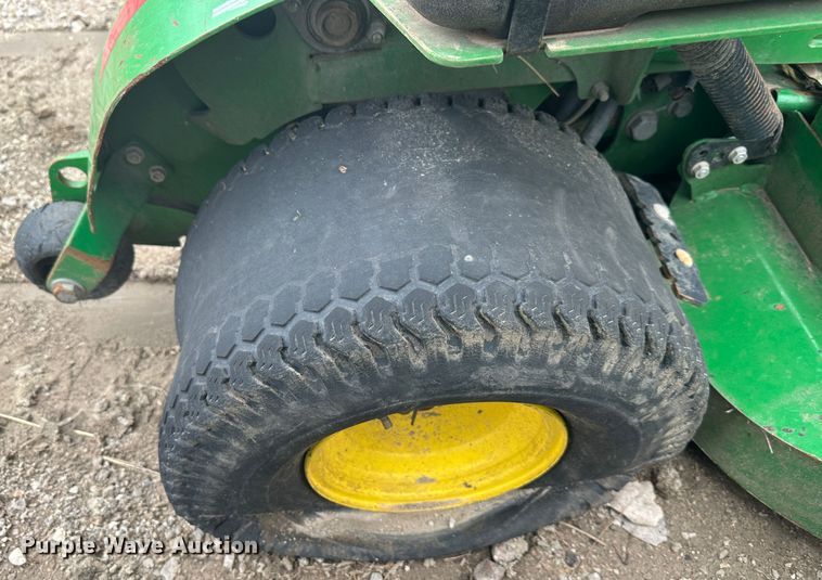 image for item LN9176 (4) John Deere ZTR lawn mowers