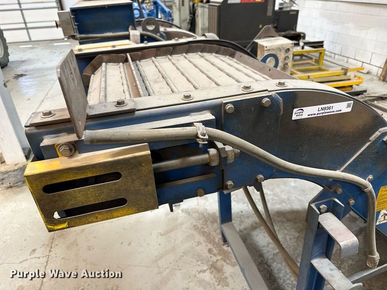 image for item LN9361 (2) Whitney conveyors