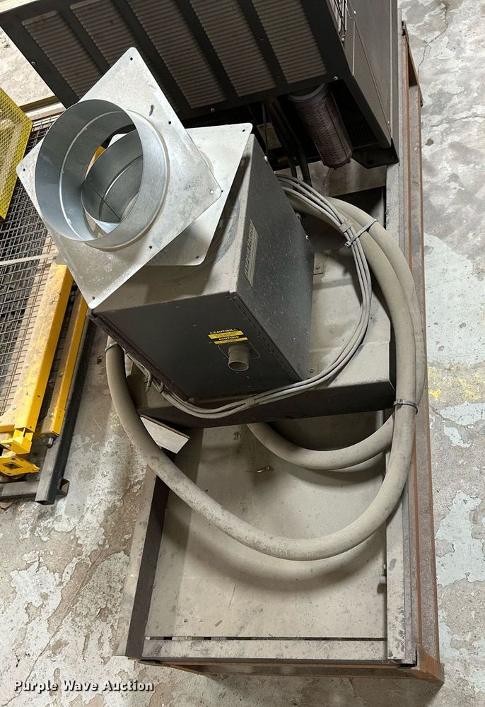 image for item LN9363 Hypertherm HT2000  plasma cutting system