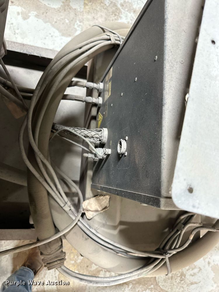 image for item LN9363 Hypertherm HT2000  plasma cutting system