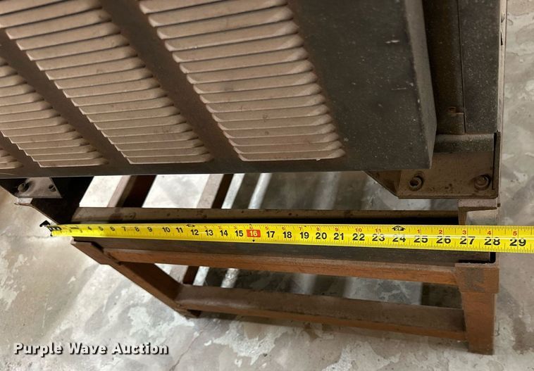 image for item LN9363 Hypertherm HT2000  plasma cutting system