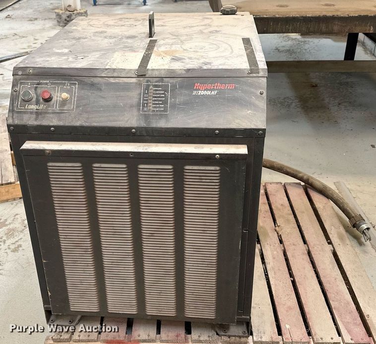 image for item LN9368 Hypertherm HT2000LHF  plasma cutter