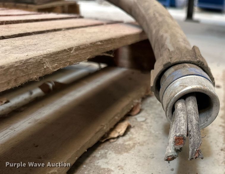 image for item LN9368 Hypertherm HT2000LHF  plasma cutter