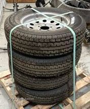 image for item LN9369 (4) Mastertrack UN203 tires