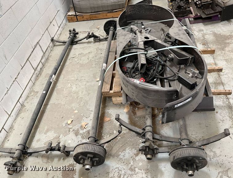 image for item LN9370 Trailer parts