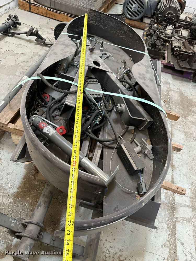 image for item LN9370 Trailer parts