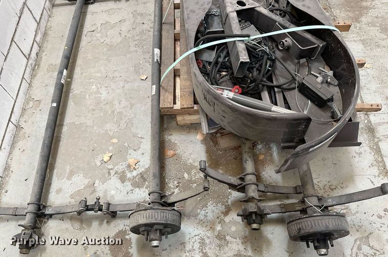 image for item LN9370 Trailer parts