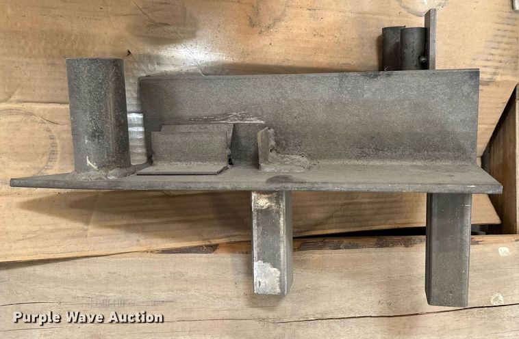 image for item LN9371 Trailer parts