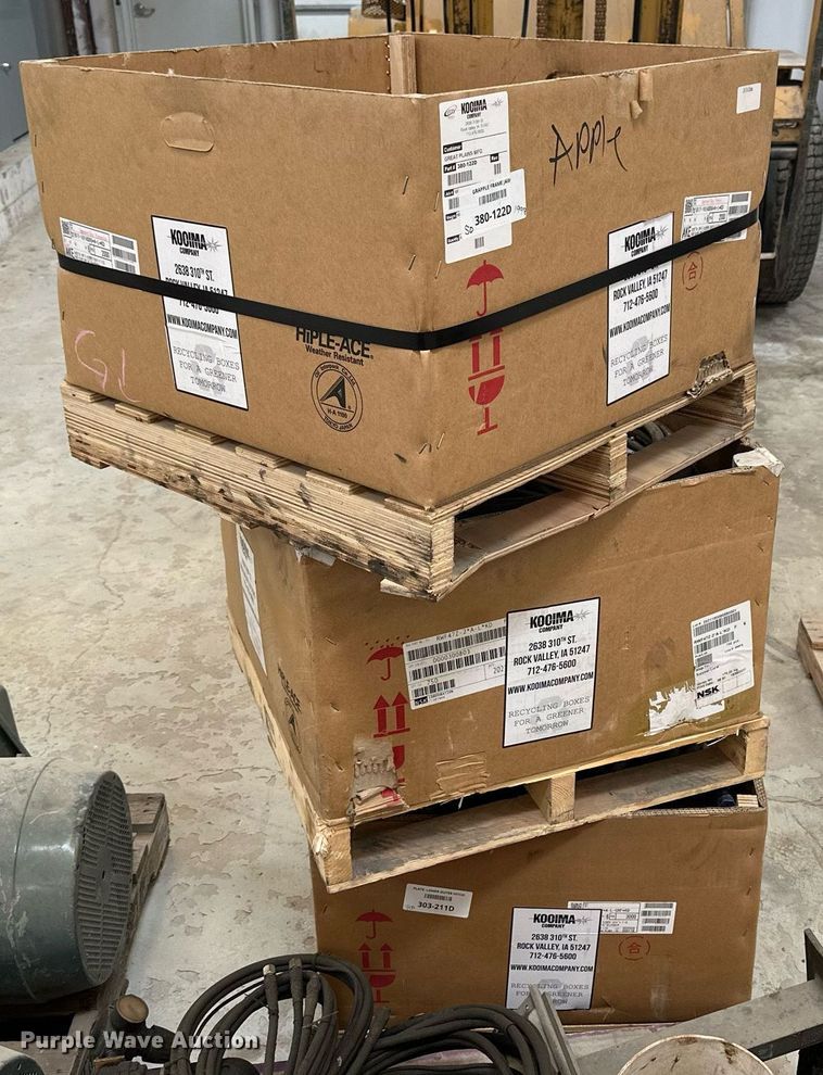 image for item LN9372 Hydraulic hoses