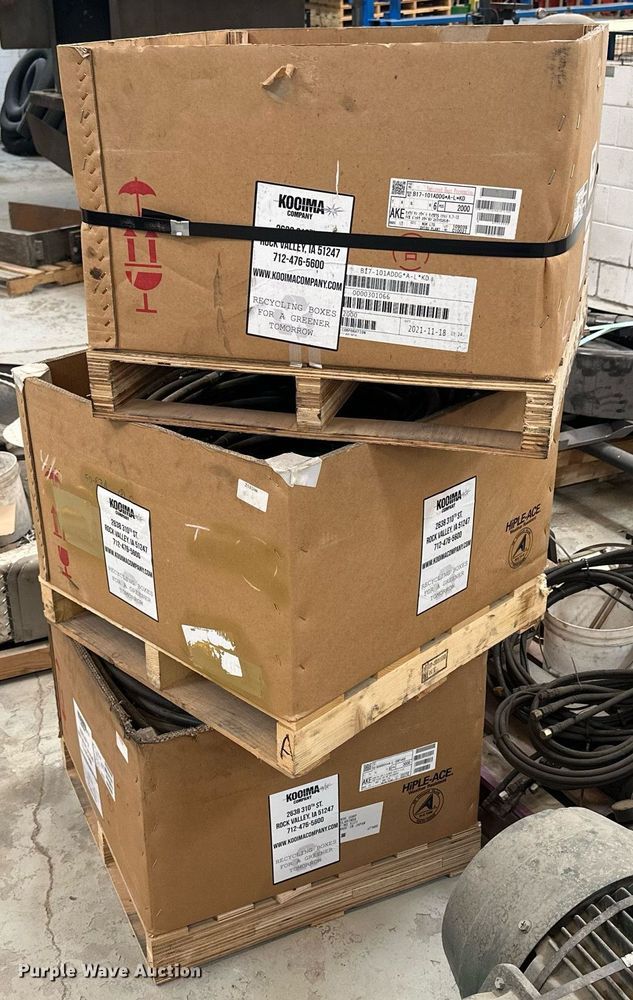 image for item LN9372 Hydraulic hoses