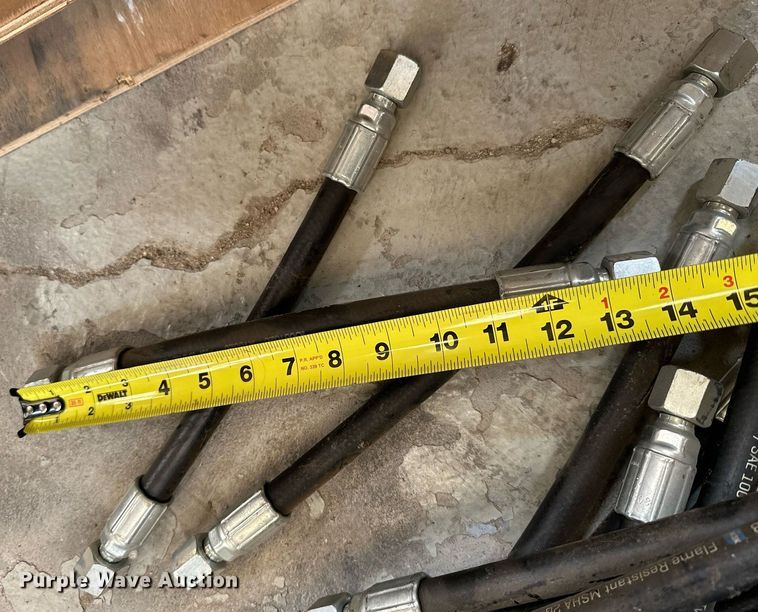 image for item LN9372 Hydraulic hoses