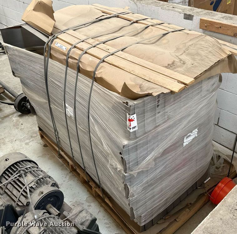 image for item LN9373 (50) 66" L x 9" W steel tandem trailer fenders