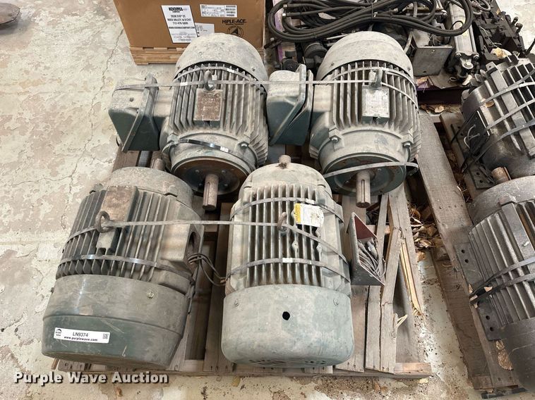 image for item LN9374 (8) electric motors