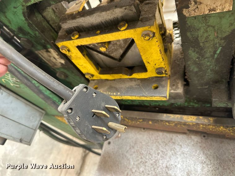 image for item LN9376 Uni-Hydro 42-14  iron worker