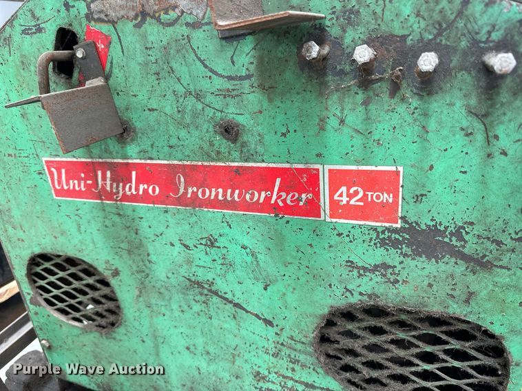 image for item LN9376 Uni-Hydro 42-14  iron worker