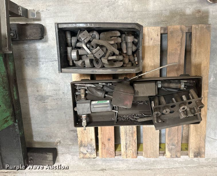 image for item LN9376 Uni-Hydro 42-14  iron worker