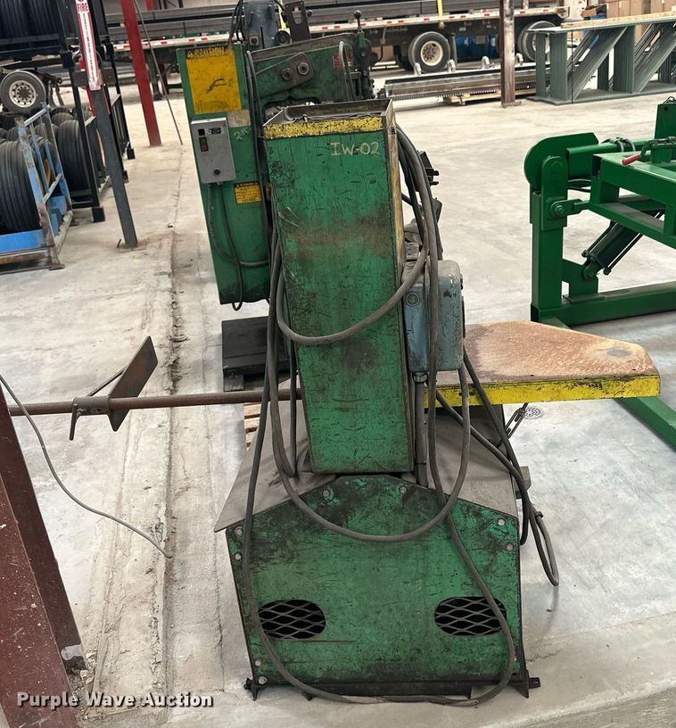 image for item LN9377 Uni-Hydro 543P  iron worker