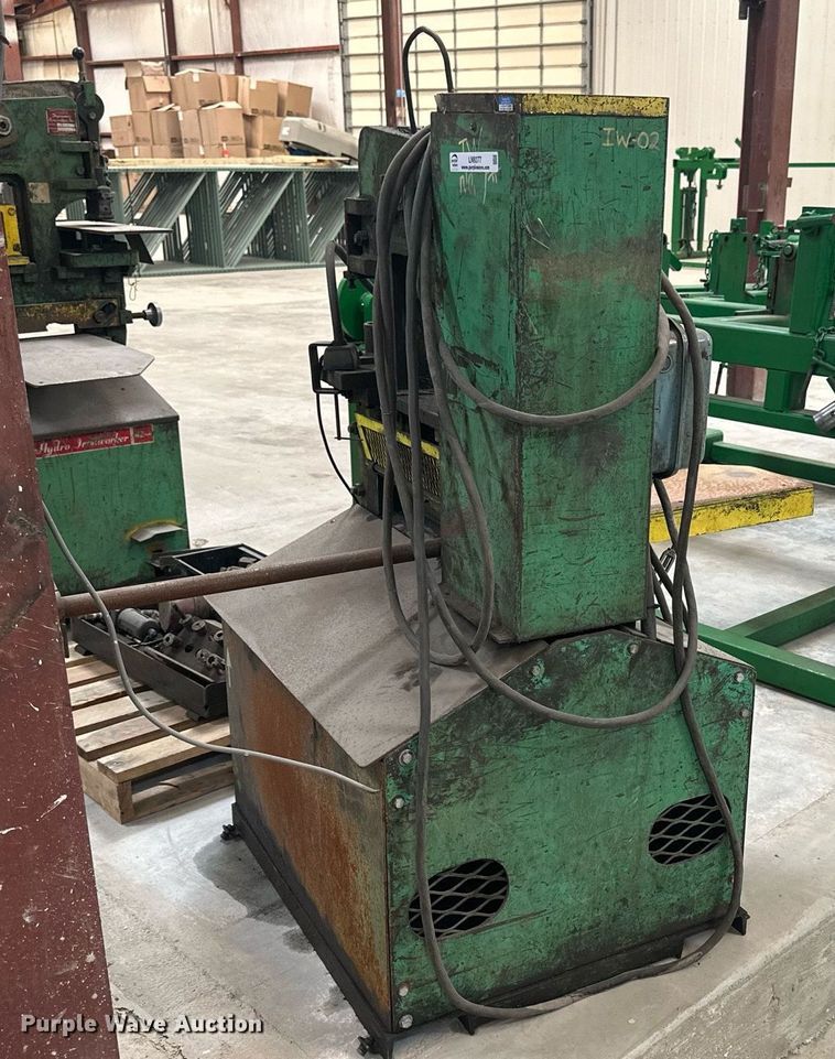 image for item LN9377 Uni-Hydro 543P  iron worker