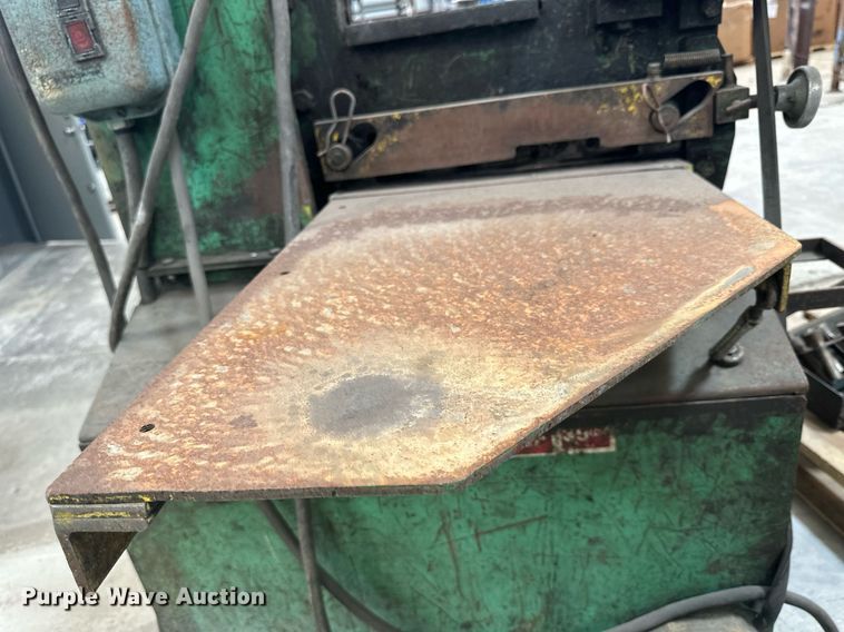 image for item LN9377 Uni-Hydro 543P  iron worker