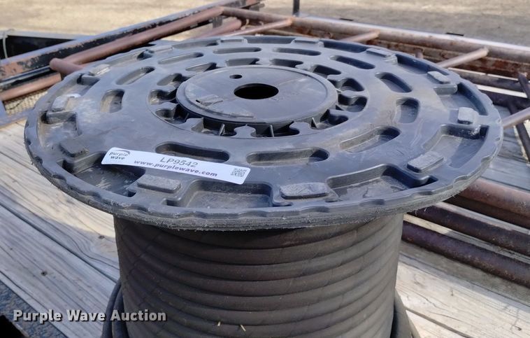 image for item LP9542 Global Core 387-8  hydraulic hose